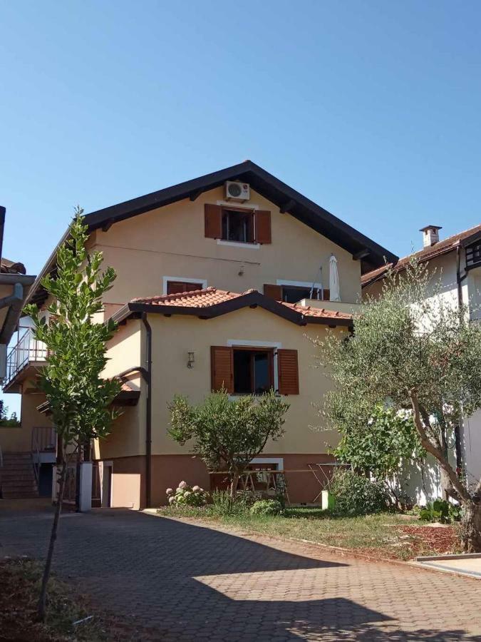 Remi Apartment Umag Bagian luar foto