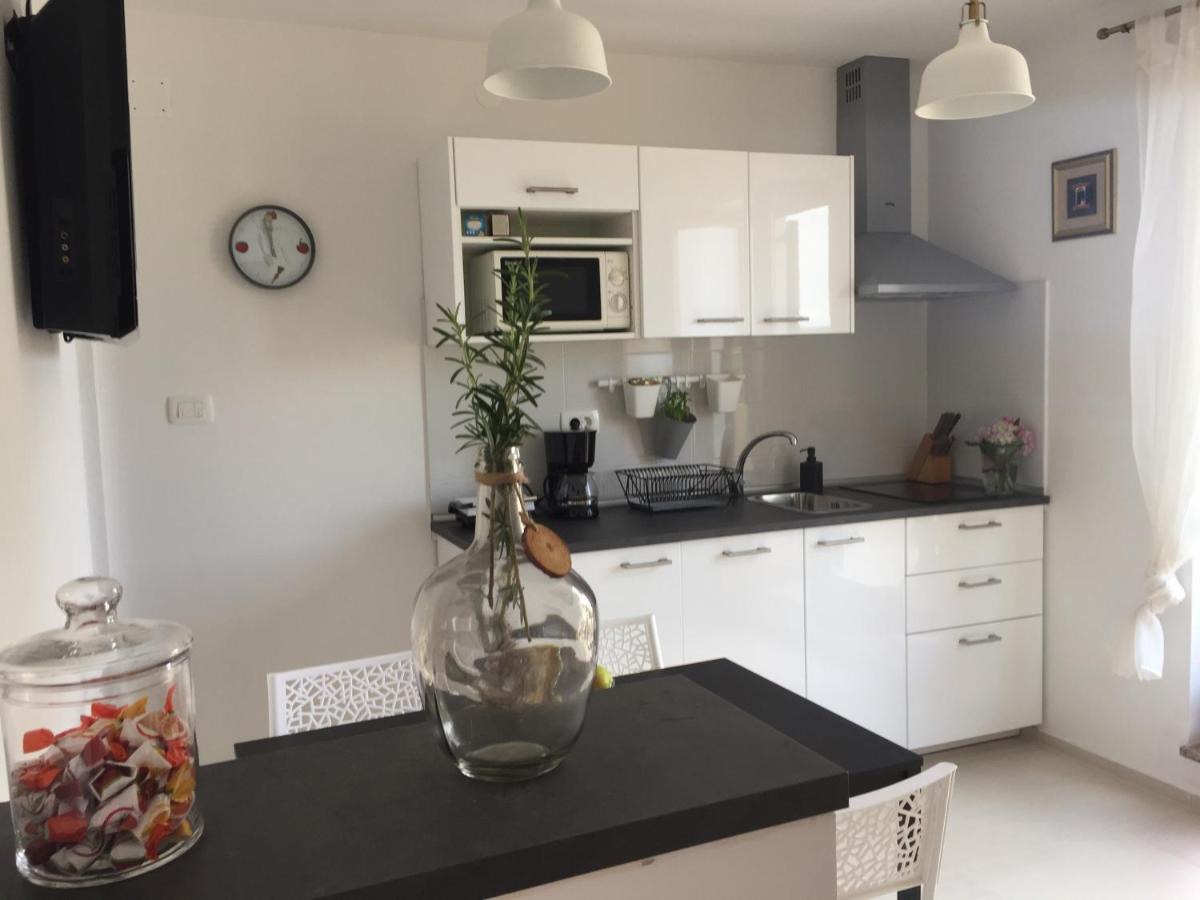 Remi Apartment Umag Bagian luar foto